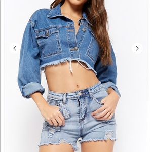 NWT high rise acid wash distressed shorts sz large